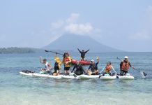 Wisata Olah Raga Air, Khususnya SUP Makin Diminati Wisatawan di Sulawesi Utara