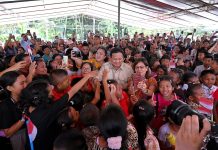 Presiden Prabowo Subianto Bawa Oleh-oleh Bagi Warga Miangas