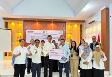 Semangat HUT RI ke-81, PLN Dorong Digitalisasi Pendidikan di SMP Negeri 1 Palu Lewat Program TJSL